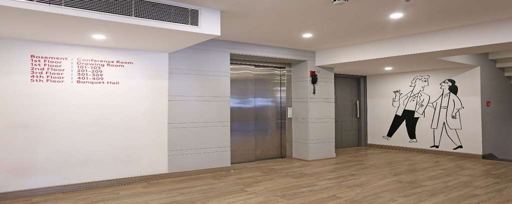 Oyo Townhouse 015 Lajpat Nagar Nova Deli Facilidades foto